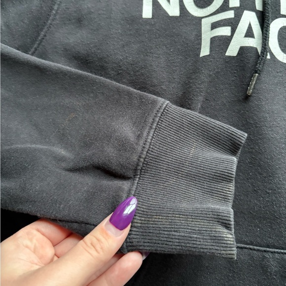 The North Face Black Hoodie • Size Large - Picture 6 of 6